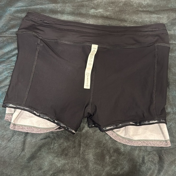 🔥Lululrmon Skirt/shorts🔥 - Picture 3 of 6